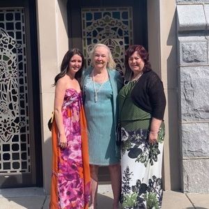 Meet your Posher, Shirley